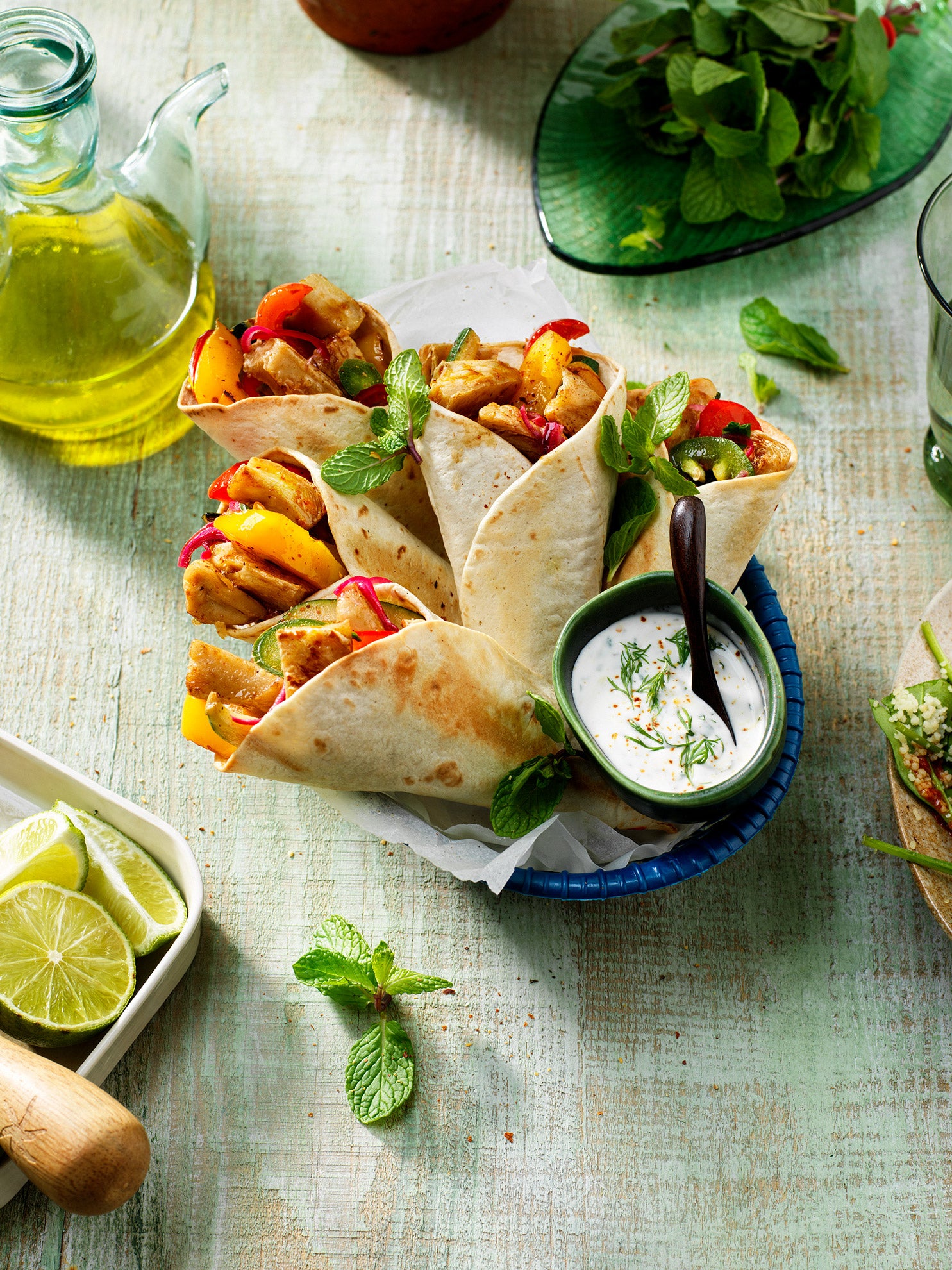 Mini Wraps mit veganen Filetstücken