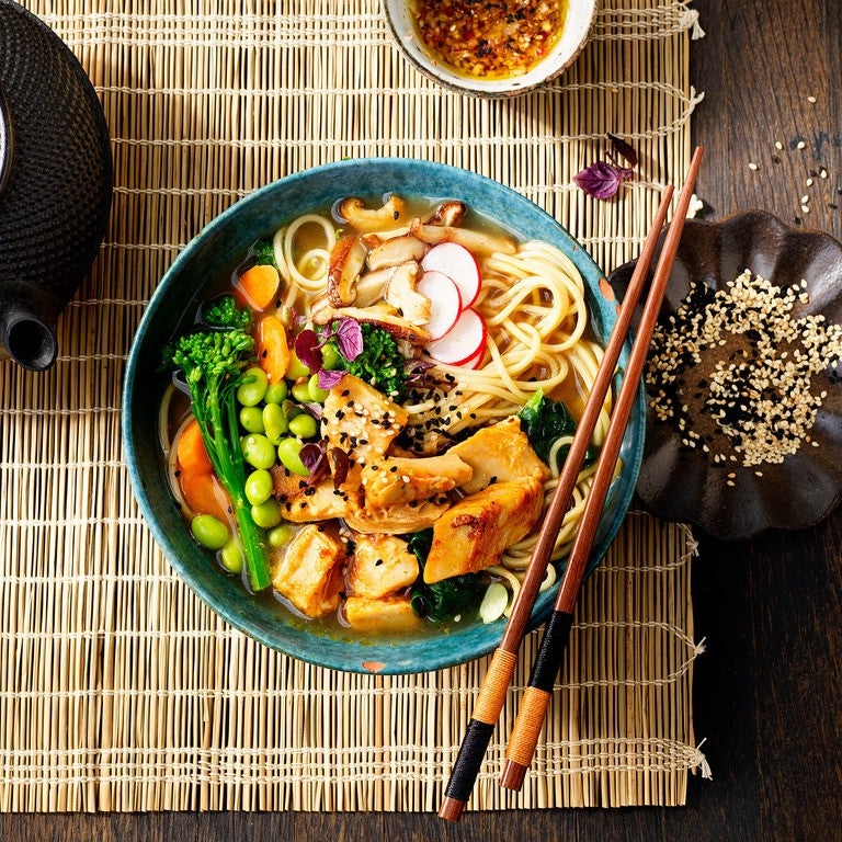 Soupe japonaise miso et nouilles ramen Soupe japonaise miso et nouilles ramen