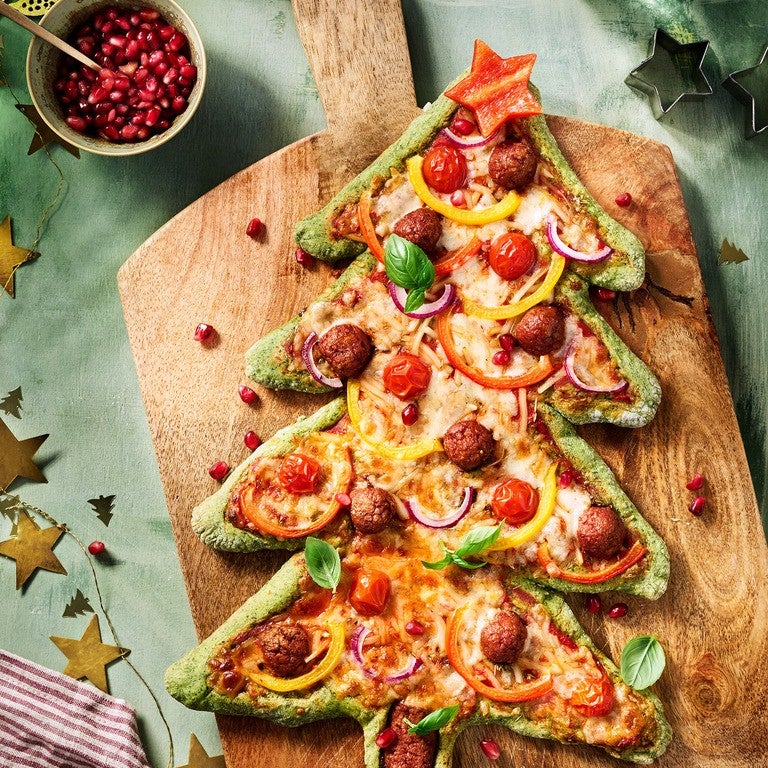 Vegan Christmas tree pizza