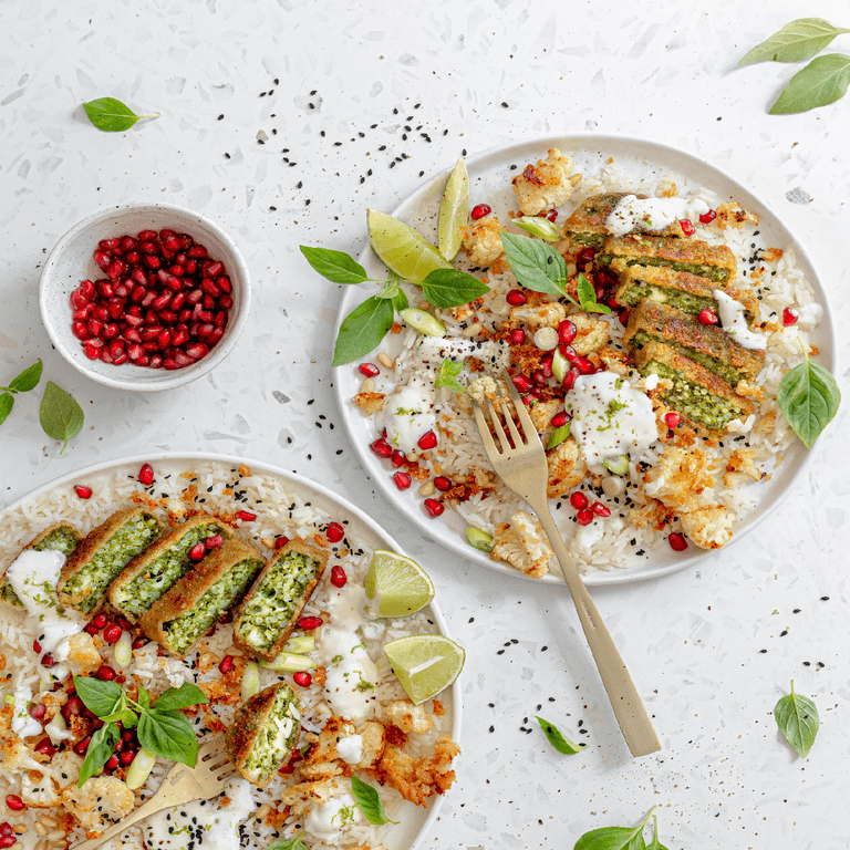 Nuggets with roasted sweet potato and a meal salad with peanut dressing